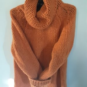 HAND KNIT ITALIAN COMFY CABLE COWL NECK SWEATER S/M